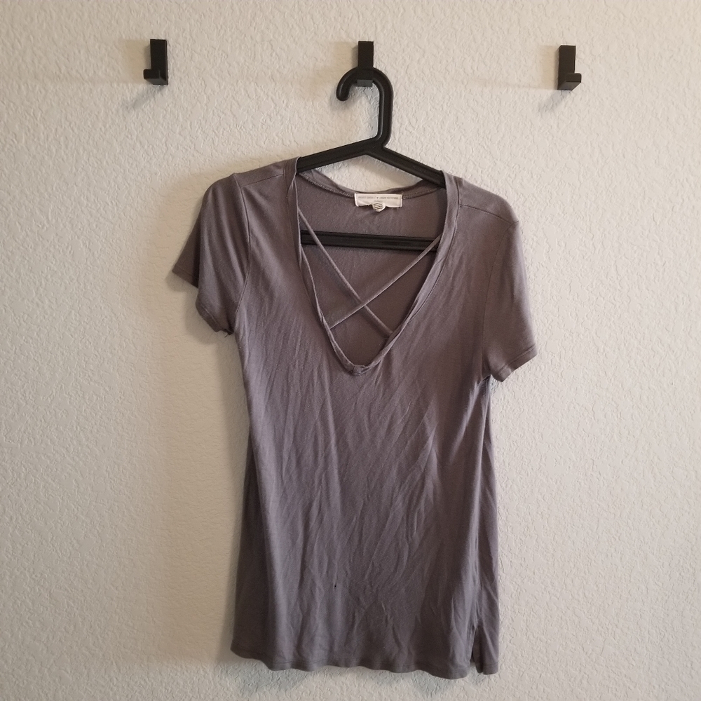 V-neck Tee with X front detail